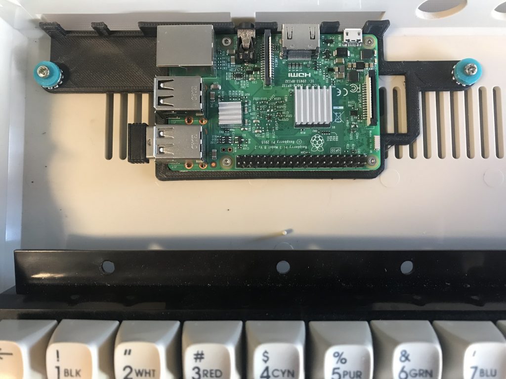 Raspberry pi in C64c