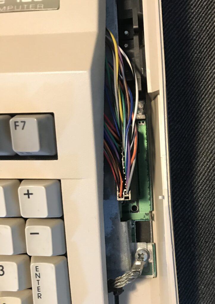 Keyboard connector