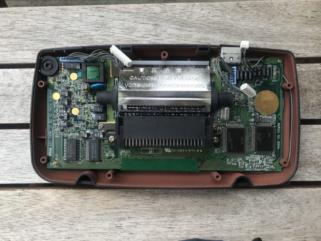 Game Gear disassembly 4