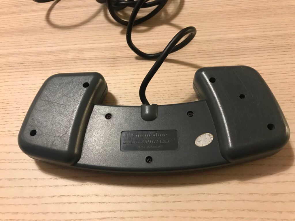 AMIGA CD32 controller2